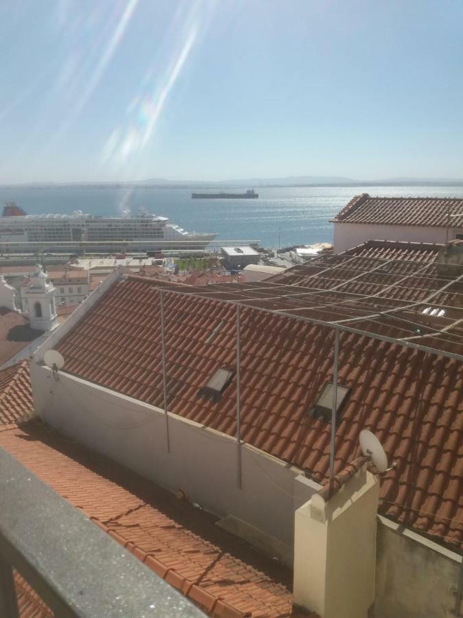 Miradouro De Santa Luzia Daire Lisboa Dış mekan fotoğraf
